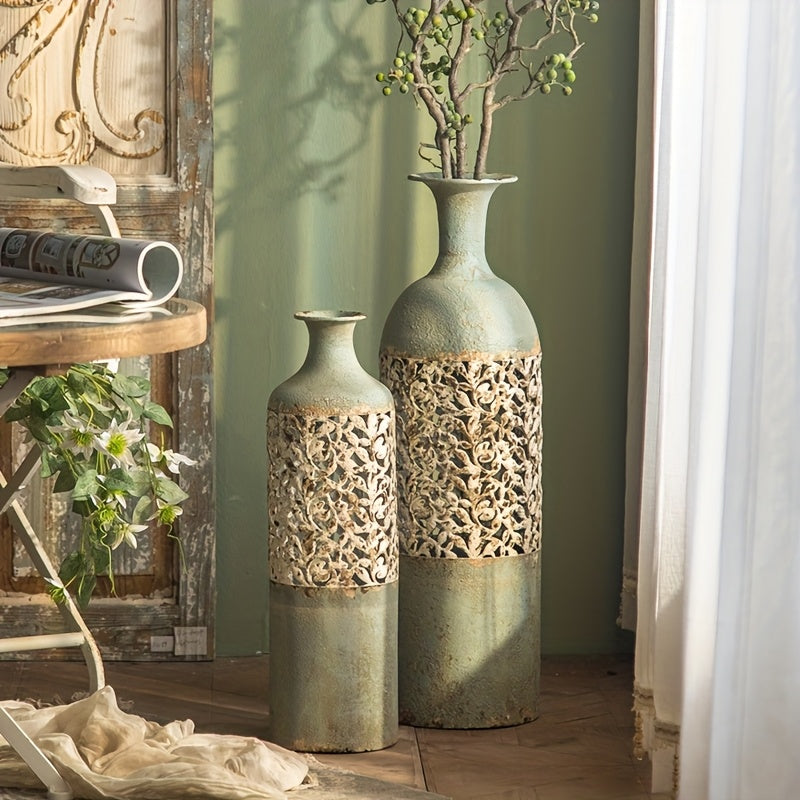 Vintage Cast Iron Floor Vase 52-67cm Pierced Floral Motif - Rustic Shabby Chic Design for Living Room - Elegant Decoration for Dried and Artificial Flowers