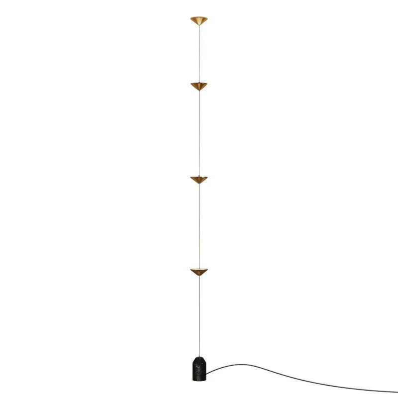 Lampada da terra LED con coni in metallo