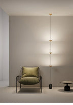 Lampada da terra LED con coni in metallo
