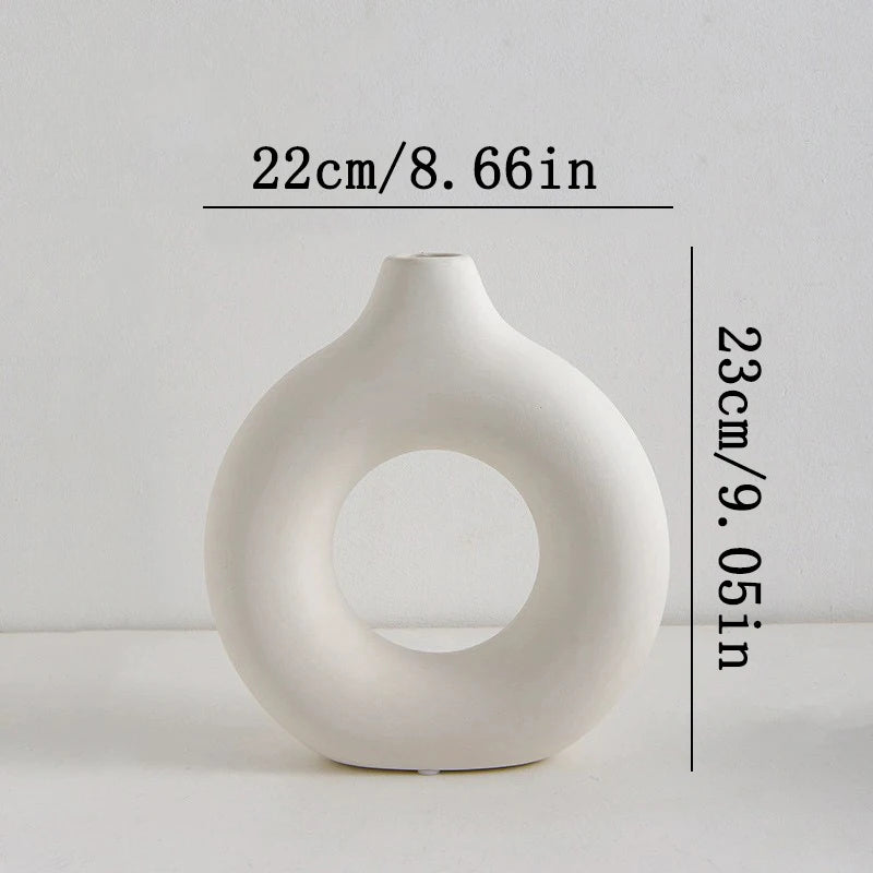 Vaso Decorativo Bianco Design Nordico con Foro Centrale Scultoreo